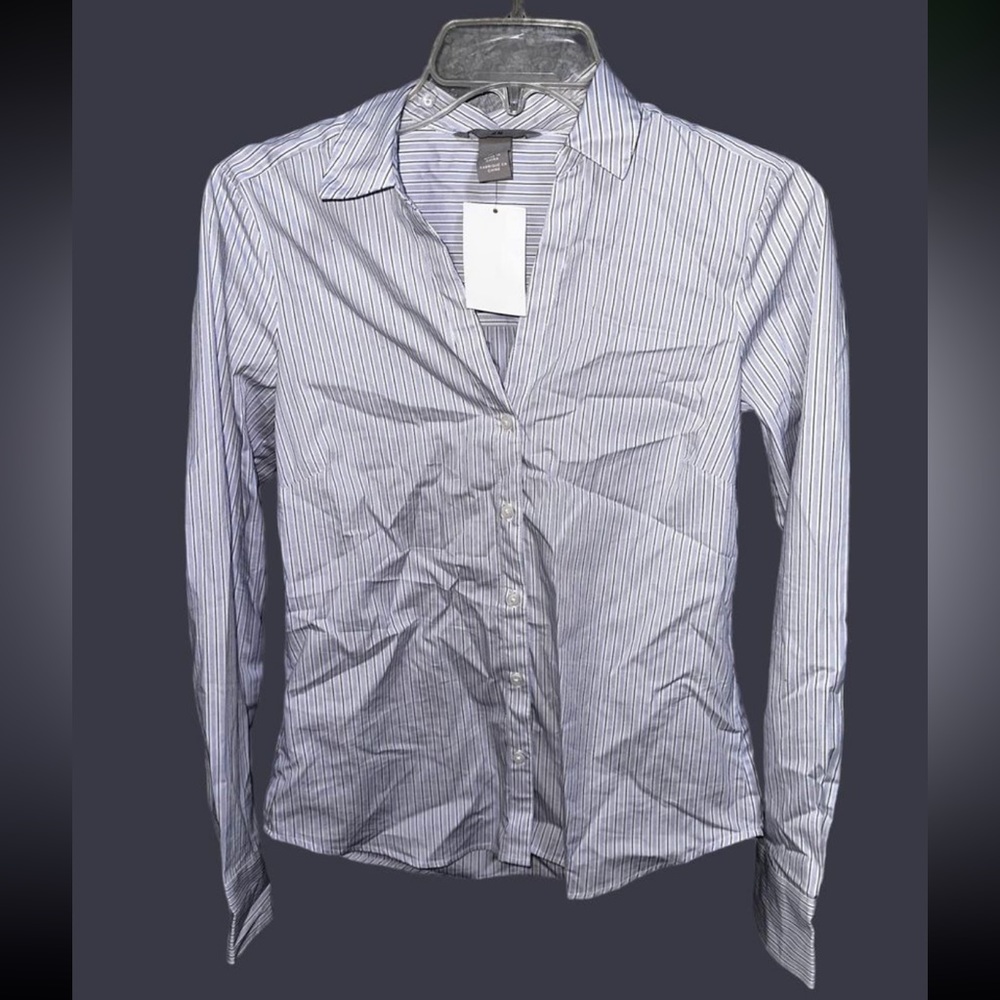 NWT H&M Pinstripe Ladies XS Button Down Long Sleeve Shirt